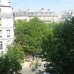 Cosy Apartment In Paris Center