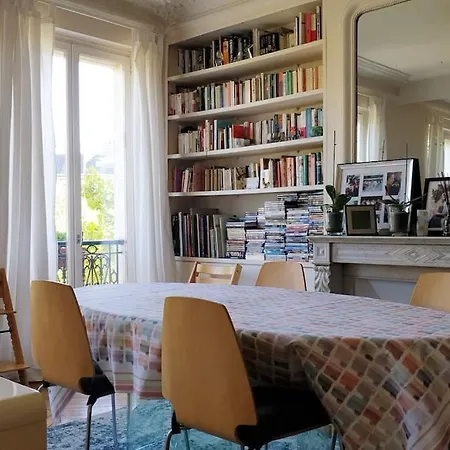 Appartamento Cosy In Center Parigi